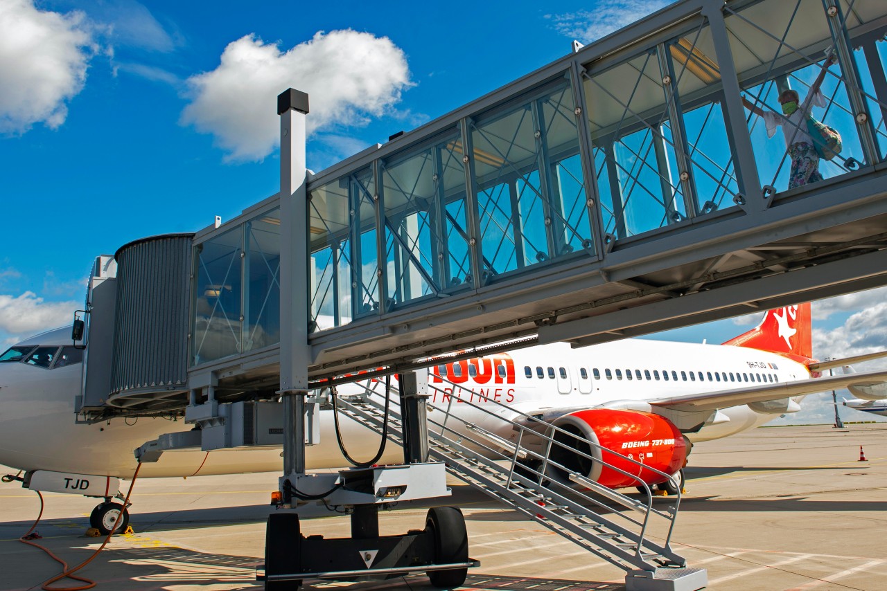 Corendon Airlines ist nur eine Fluggesellschaft, die im Sommer vom Flughafen Erfurt-Weimar abheben will. (Archivbild)