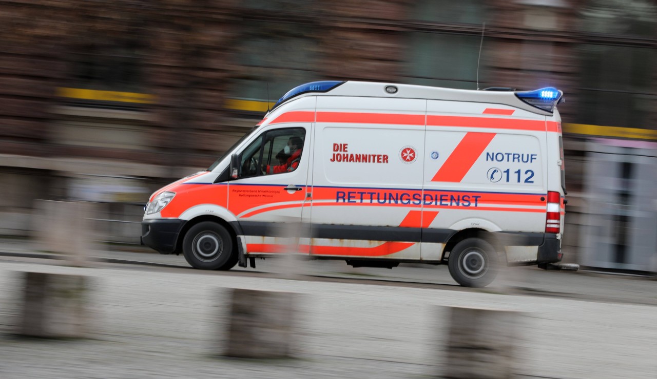 Bei einem Unfall im Kreis Sömmerda haben sich zwei Personen schwer verletzt. (Symbolbild)