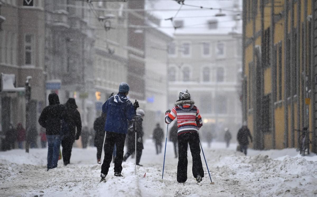 Erfurt oder Oberhof? Diese Langläufer verwandelt die Landeshauptstadt in eine Ski-Piste.