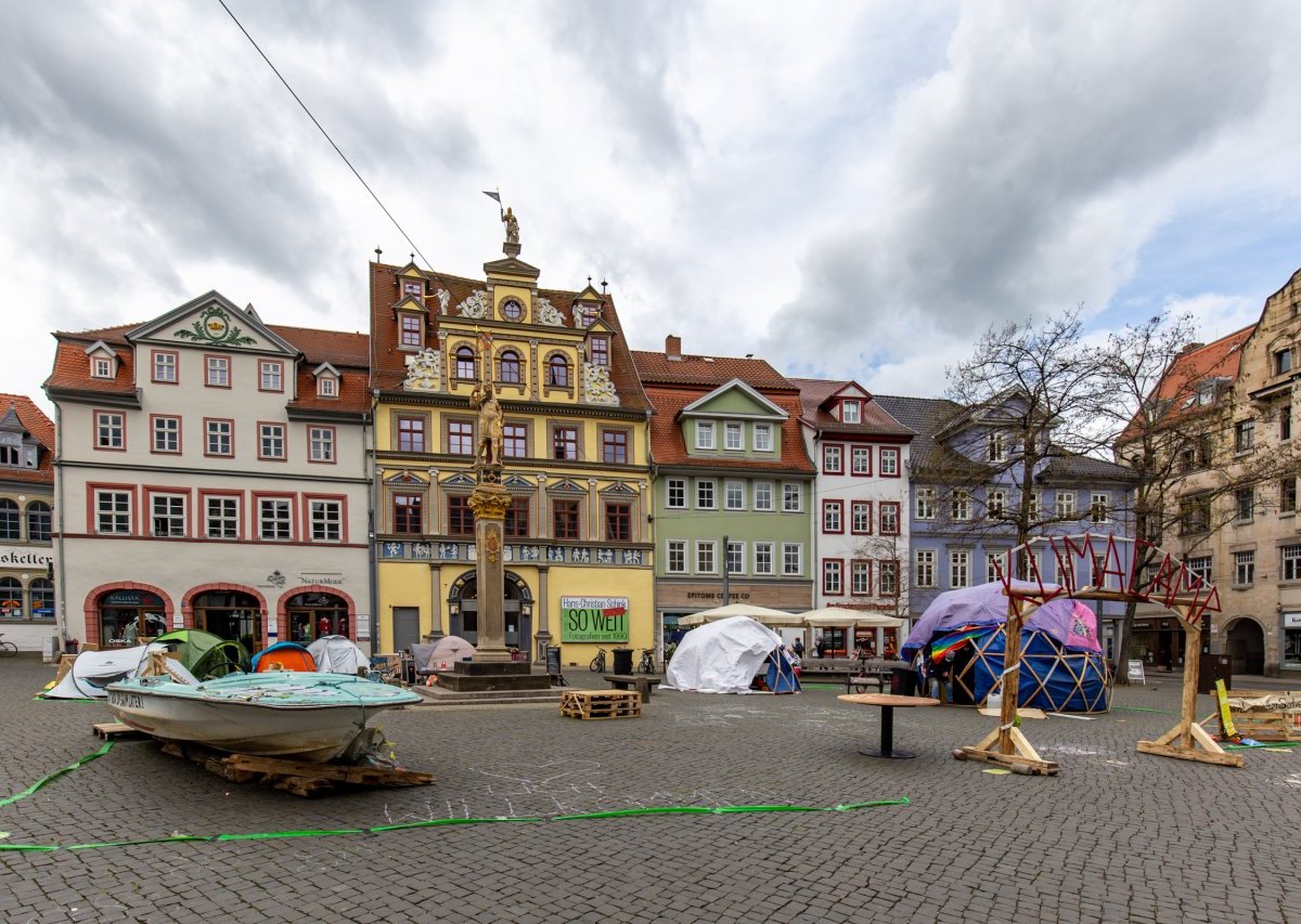 Erfurt Umstrittenes Camp Fischmarkt Andreas Bausewein Oberbürgermeister Klimacamp