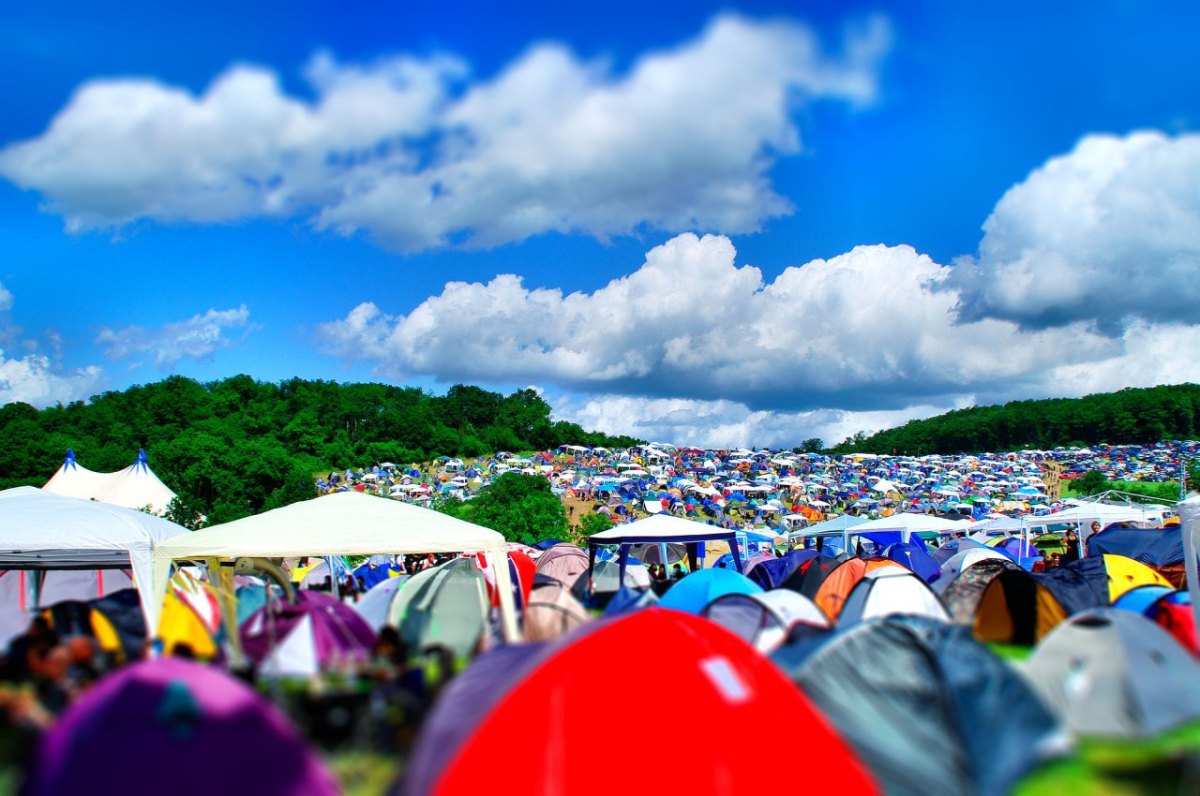 Festival, Event, Campen, Camping, Zelte, Zeltplatz, Symbol, Symbolfoto, Symbolbild