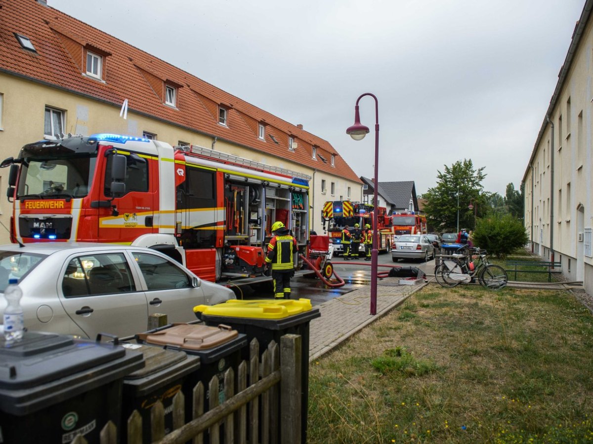 Feuer Teelichter Arnstadt Rudisleben.jpg