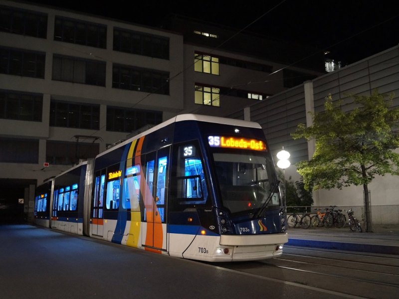 Jena Straßenbahn Tramino Symbolbild Nahverkehr Tram