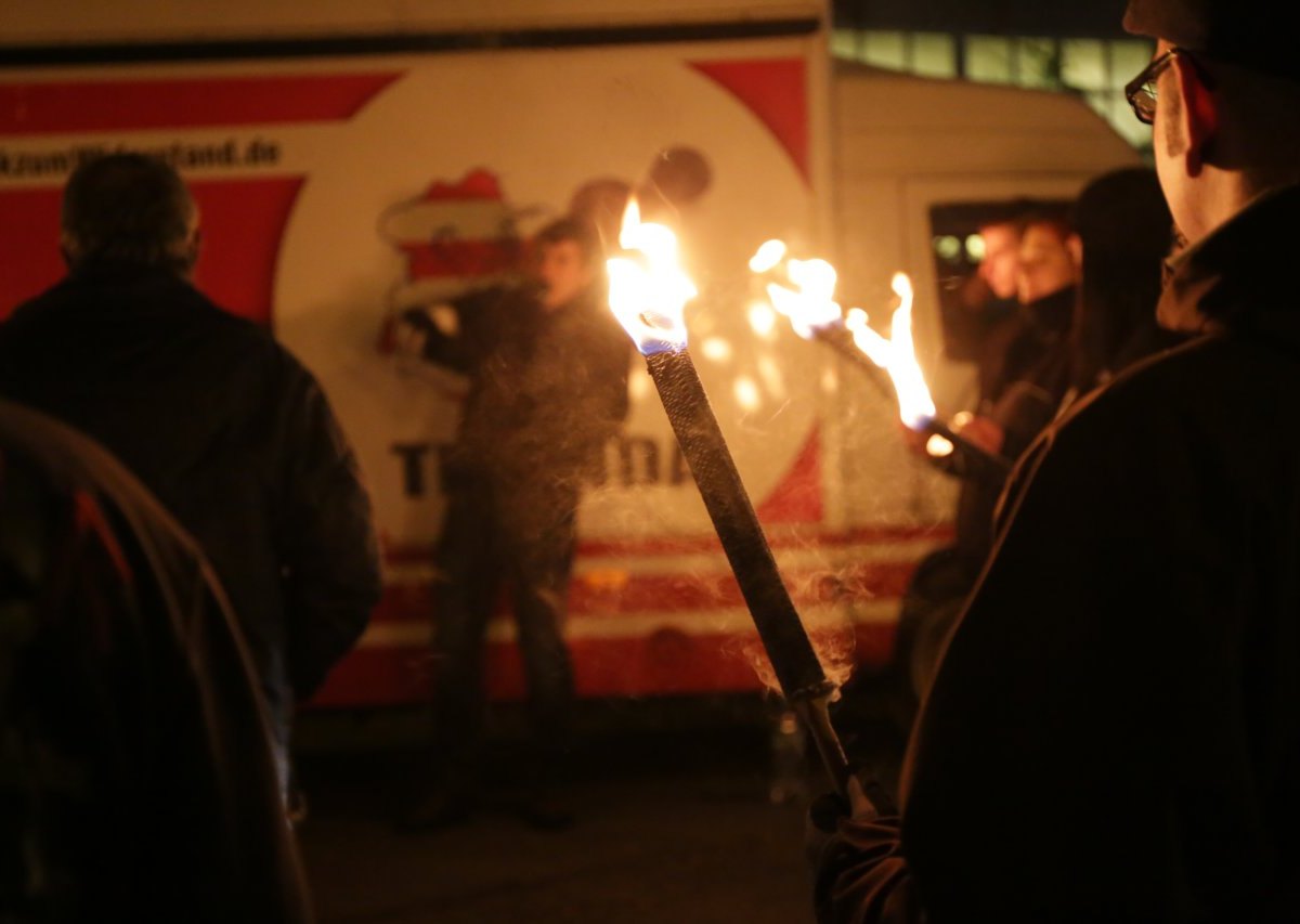 Thügida Jena Neonazis 9. November (40).JPG