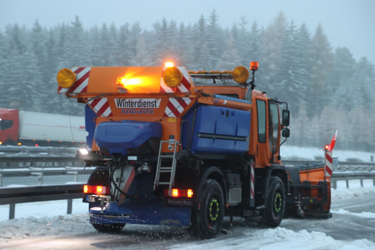 Der Winterdienst wird auch die kommenden Tage alle Hände voll zu tun haben.