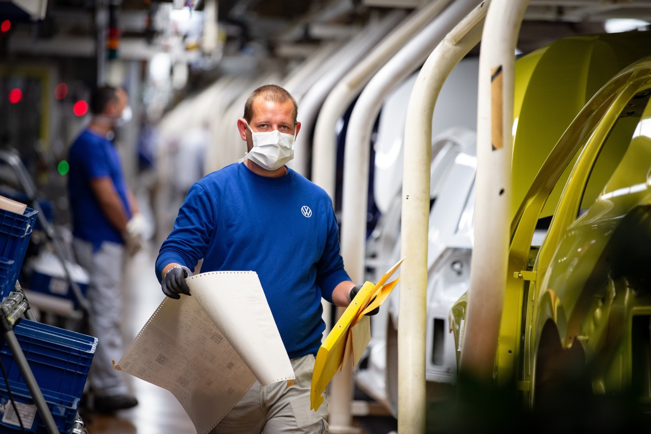 Auch bei VW in Wolfsburg hat die Chip-Krise ihre Auswirkungen gezeigt: Dort war Kurzarbeit ebenfalls angesagt! (Archivbild)