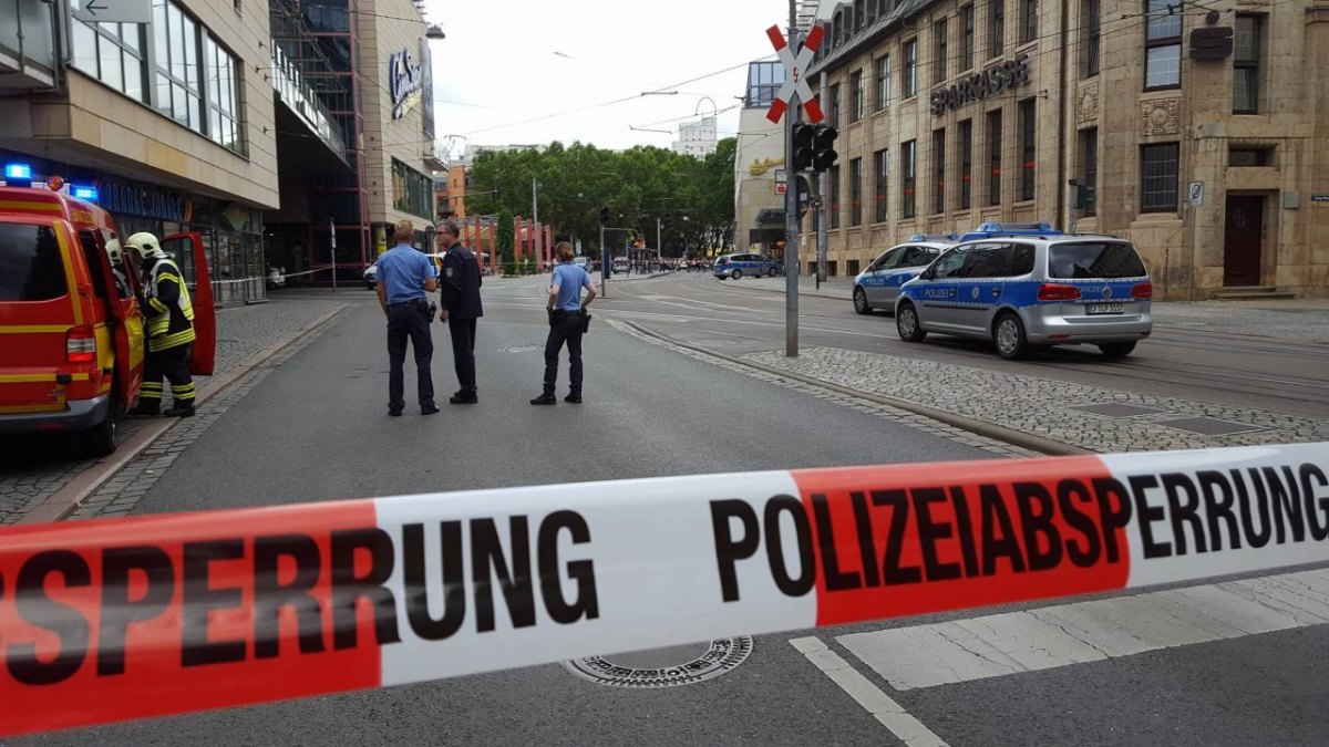 Verdächtiges Paket auf dem Holzmarkt in Jena gefunden