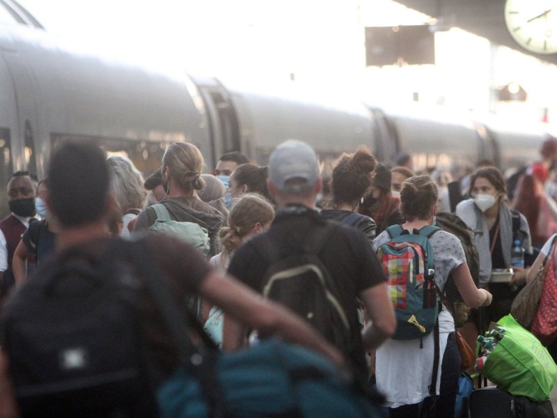 bahnstreiki.jpg