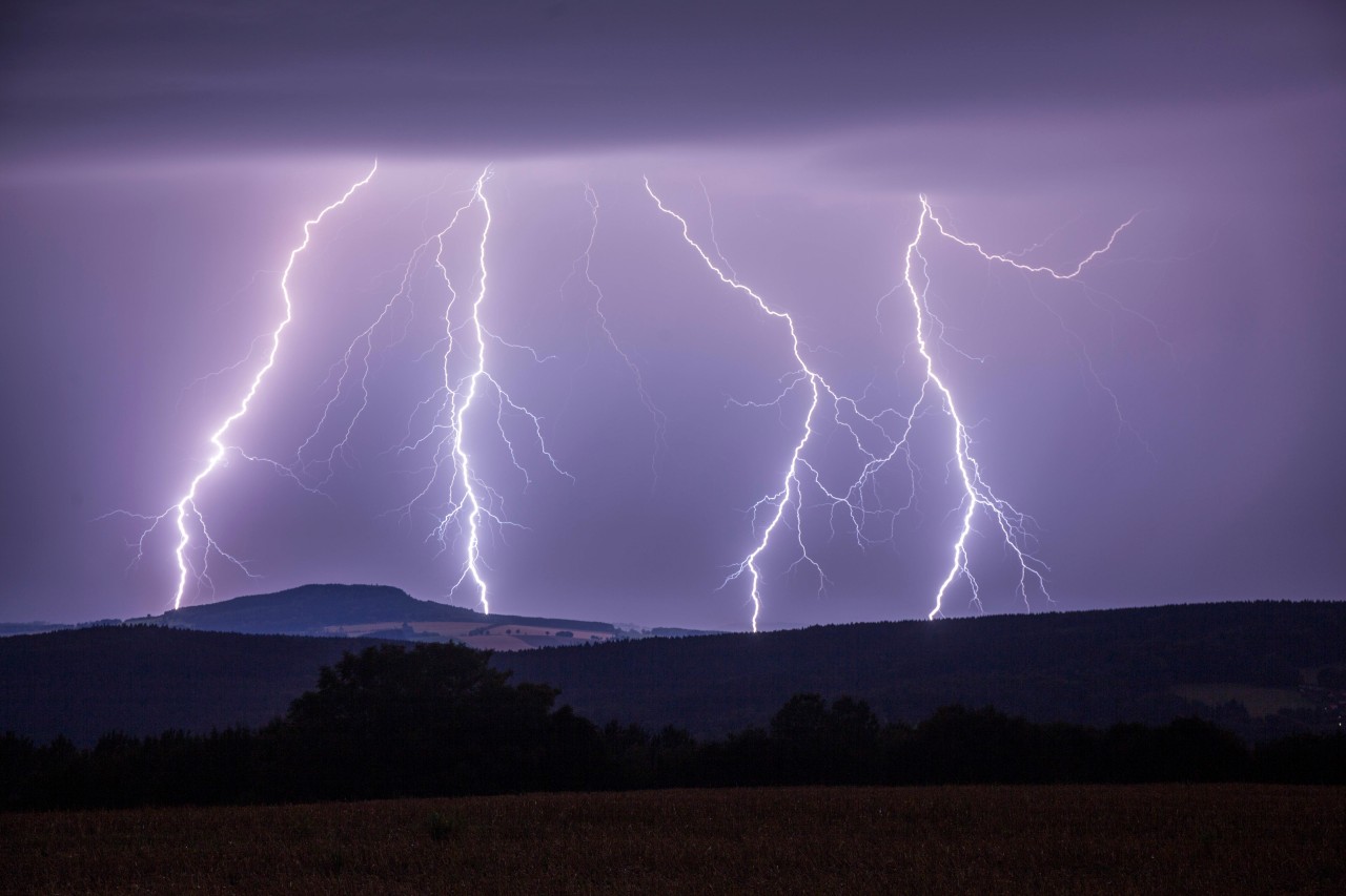 Wetter in Thüringen: Am Sonntag kann es zu Blitz und Donner kommen. (Symbolfoto)