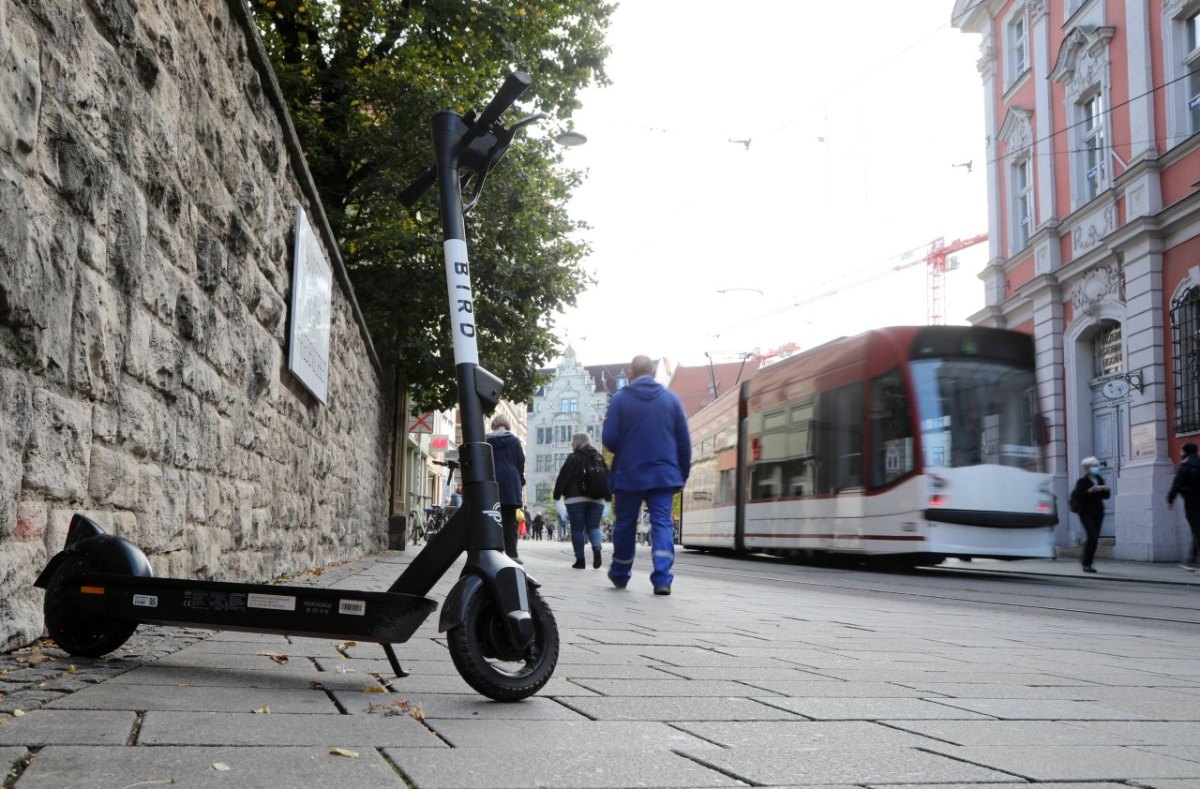 erfurt e-scooter.jpg