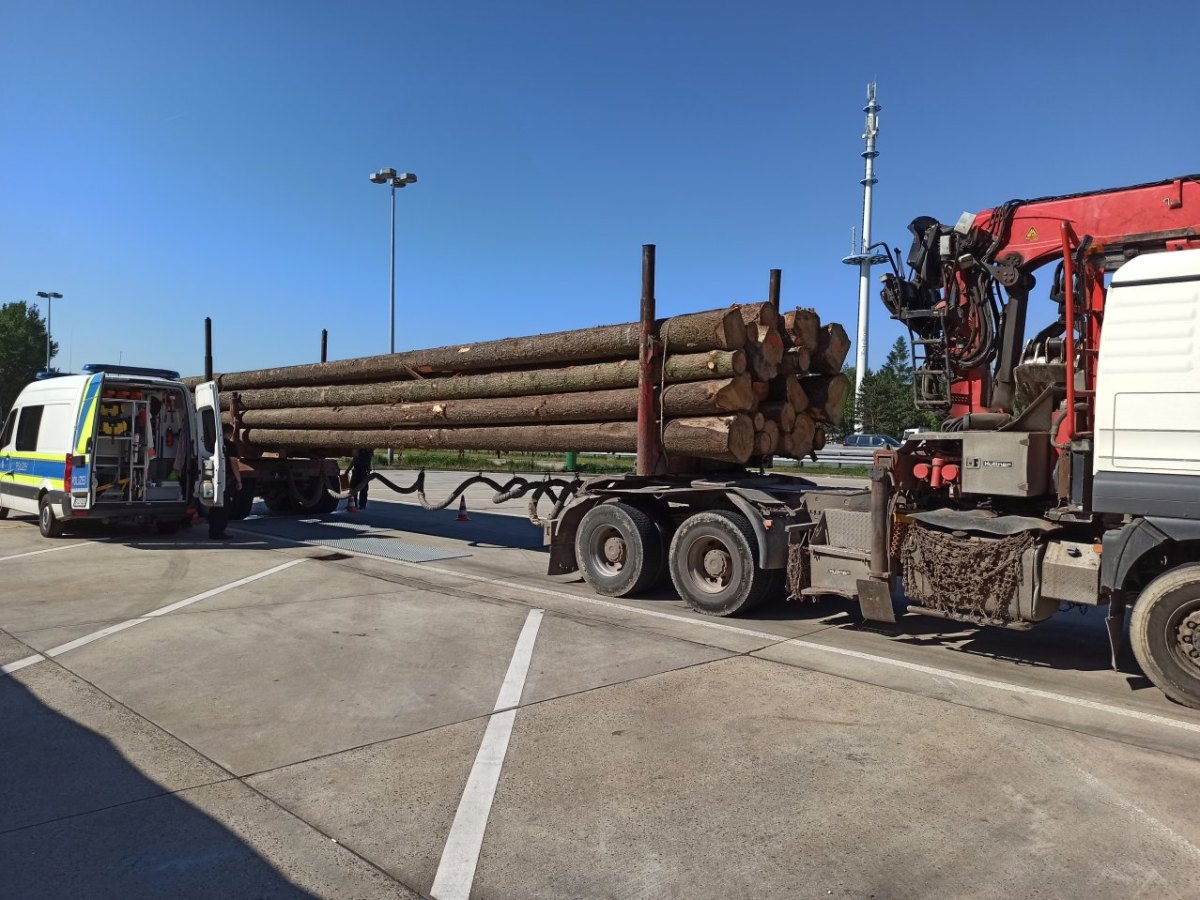 lkw kontrolle polizei a9 thüringen holz