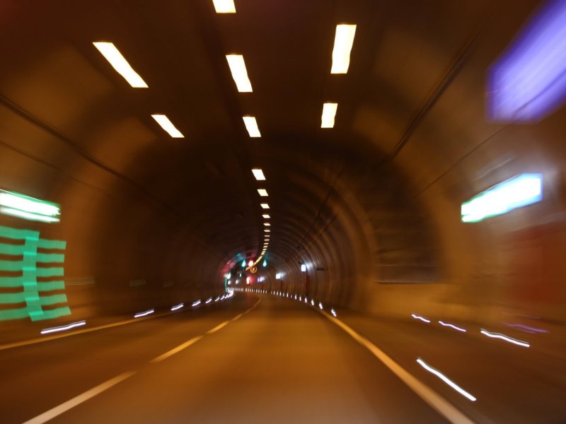 thüringen tunnel.jpg