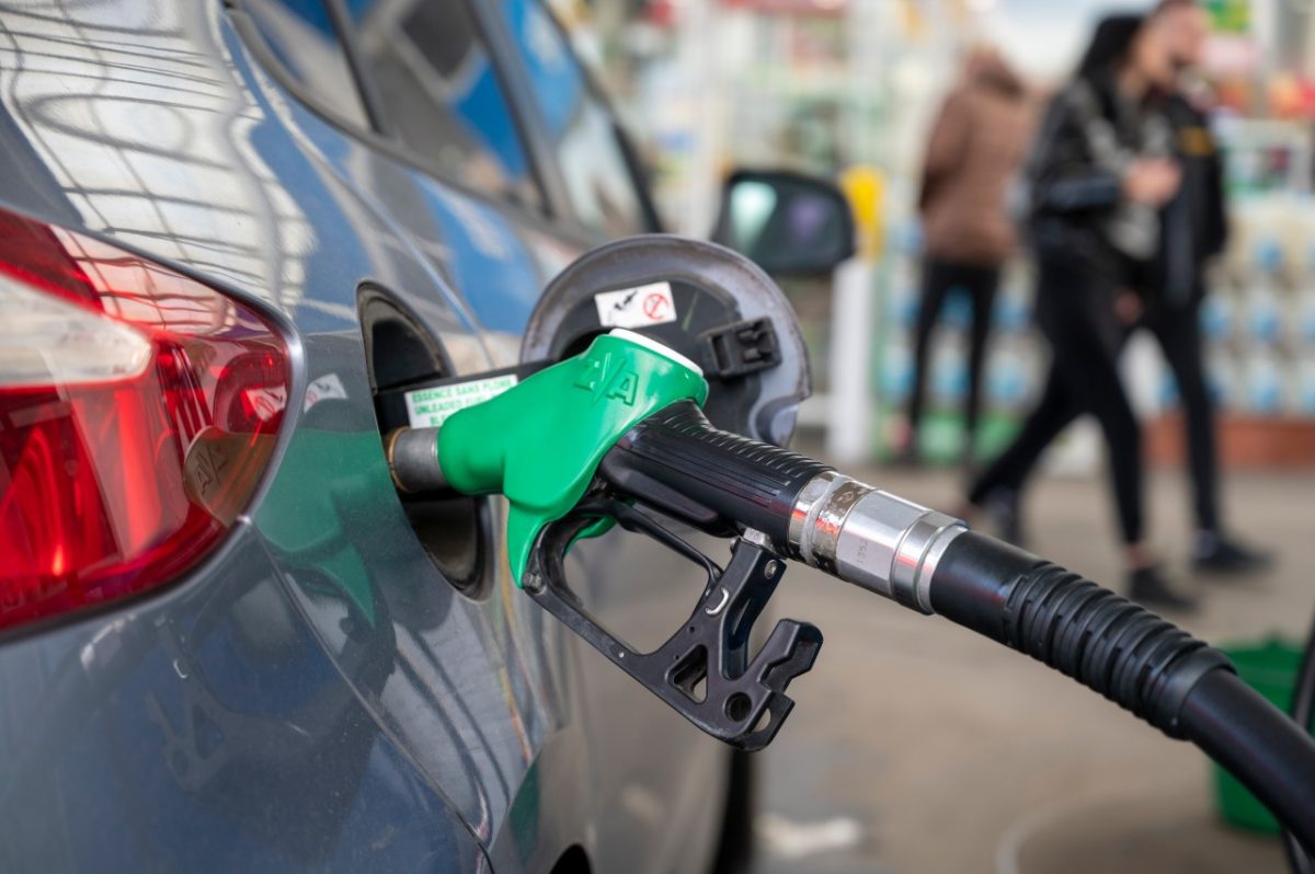 In Thüringen gab es an einer Tankstelle großes Chaos. Eine Frau wolle nur tanken, doch was dann geschah, machte sie sprachlos.(Symbolbild)