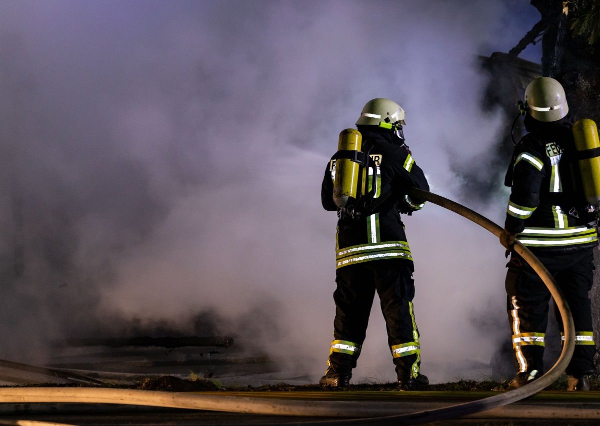 thüringen feuerwehr symbolbild.jpg