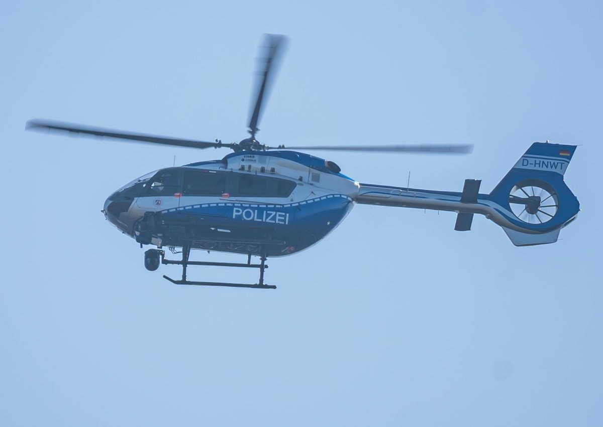 thüringen polizeihubschrauber.jpg