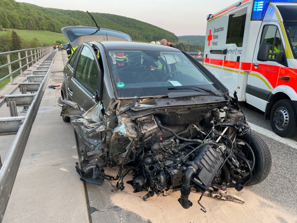 a71 in thüringen unfall.jpeg