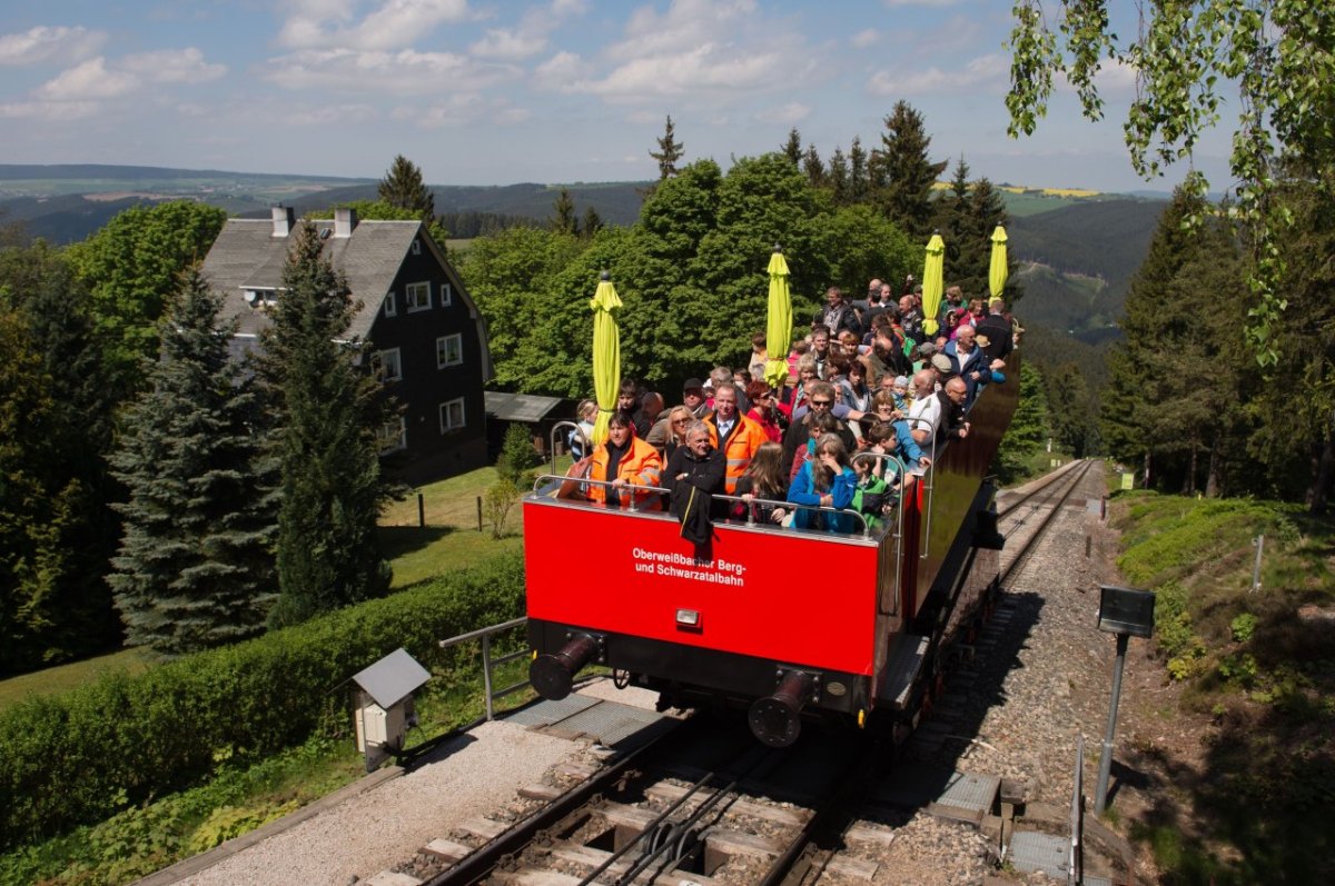 thüringen bergbahn cabrio.jpg