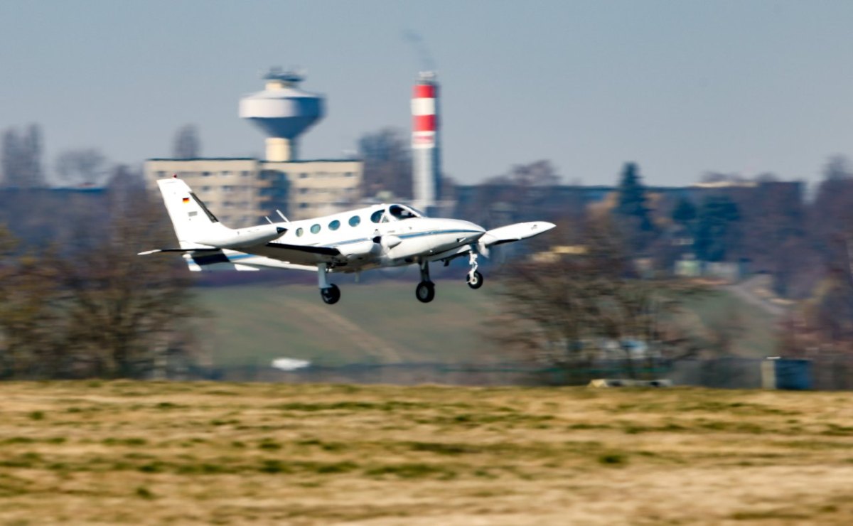 thüringer flugplatz altenburg nobitz.jpg