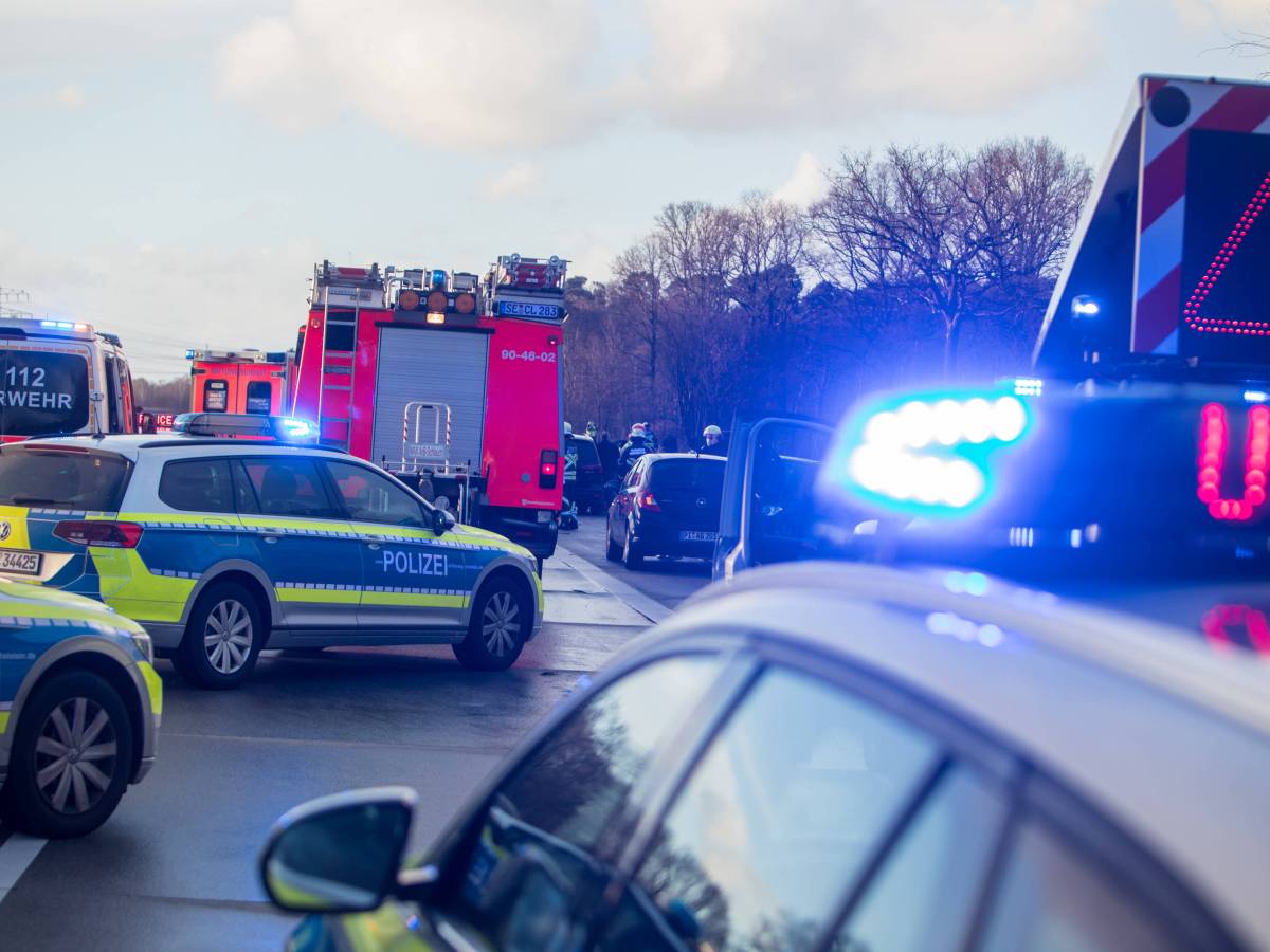 thÃ¼ringen a38 unfall lkw milch