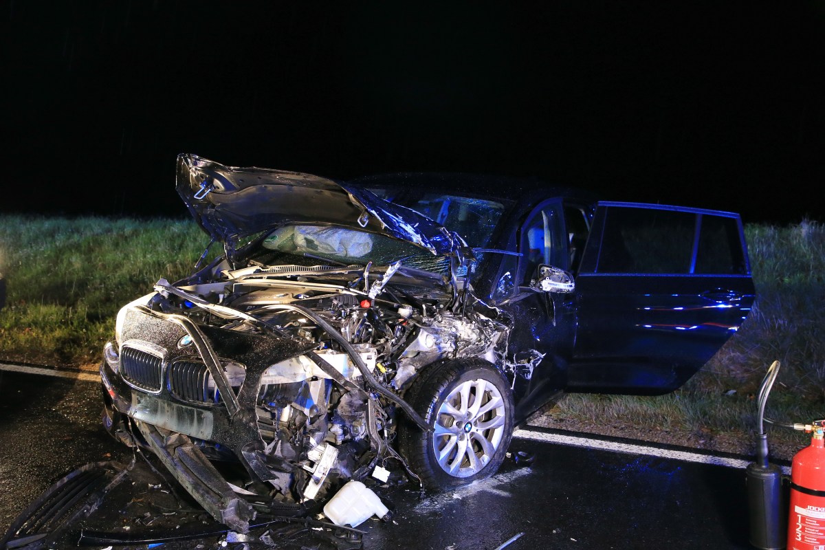 Schwerer Frontal-Crash in ThÃ¼ringen!
