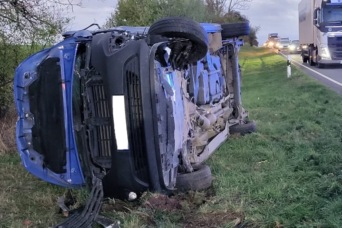 Schwerer Unfall bei Erfurt in ThÃ¼ringen! (Symbolbild)