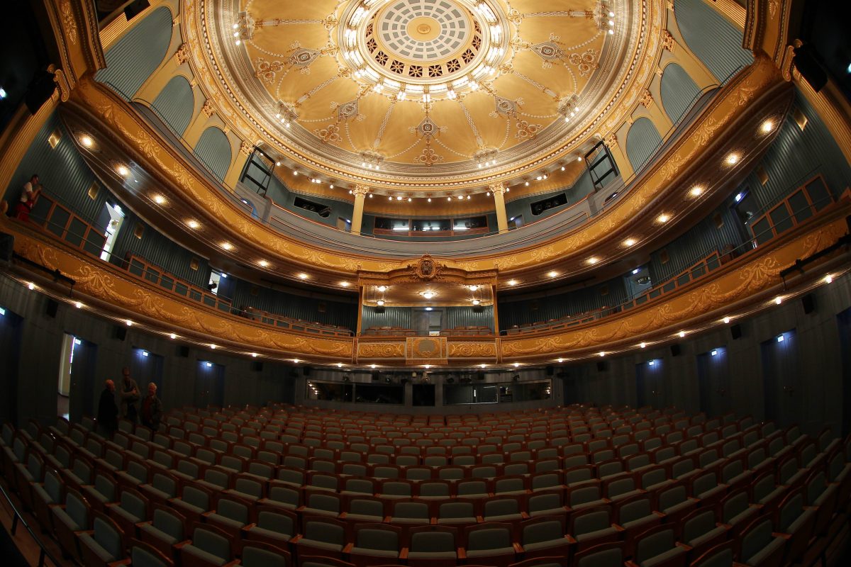 Skurrile Szenen im Staatstheater Meiningen in ThÃ¼ringen! (Archivbild)