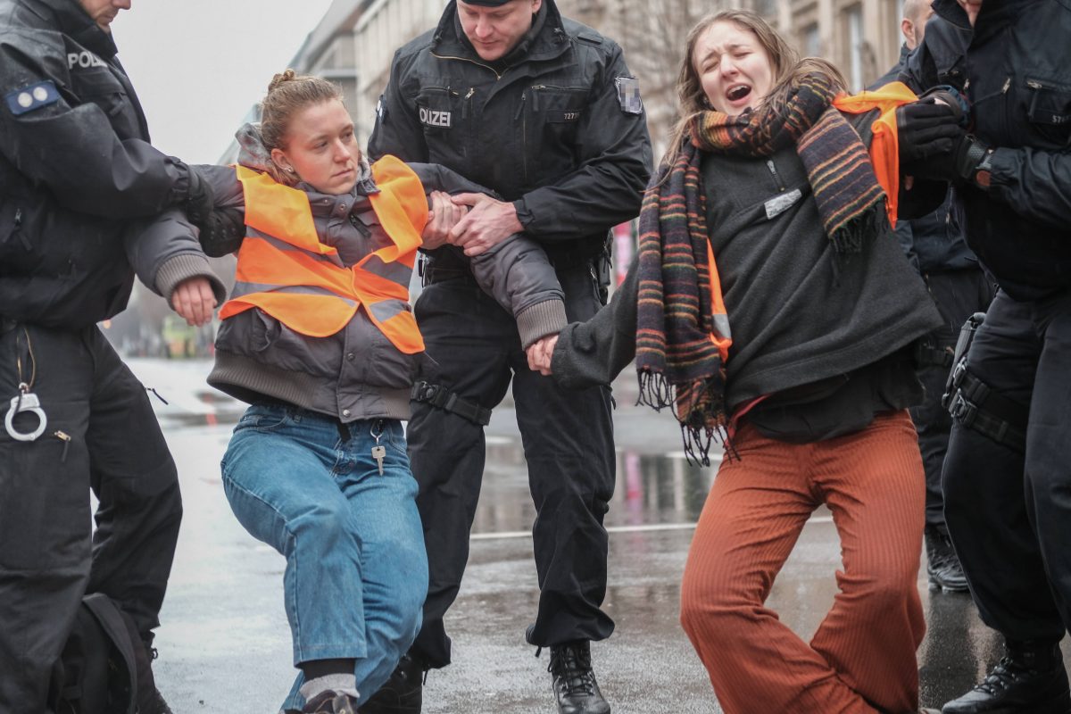 Klimakleber zur Kasse bitten? ThÃ¼ringer Innenministerium prÃ¼ft MÃ¶glichkeiten. (Symbolbild)