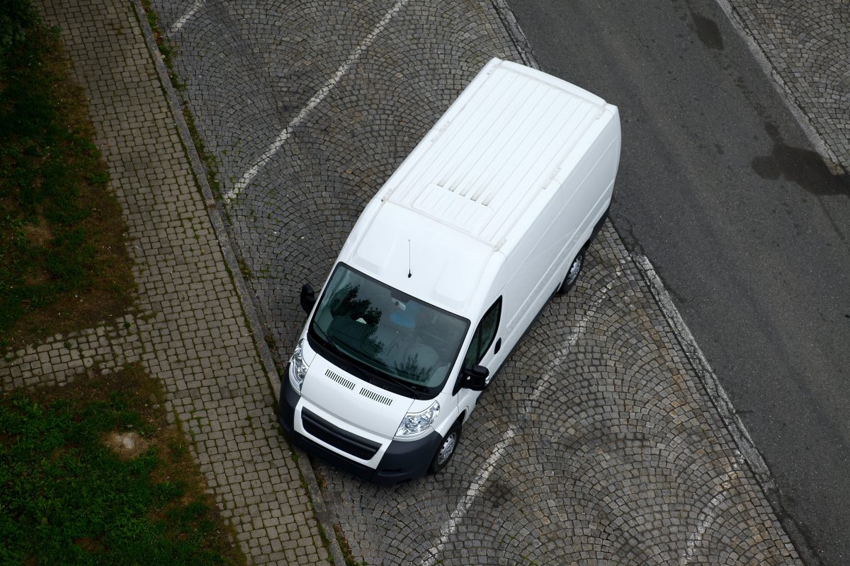 In Thüringen hat ein Junge eine unheimliche Begegnung gehabt. Im Zentrum dabei: Ein weißer Transporter.