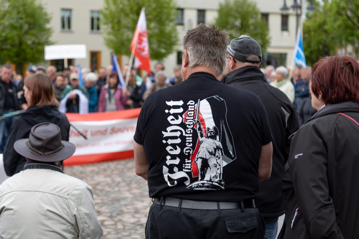 In Schleusingen in ThÃ¼ringen hat eine rechte Demo ein abruptes Ende gefunden.