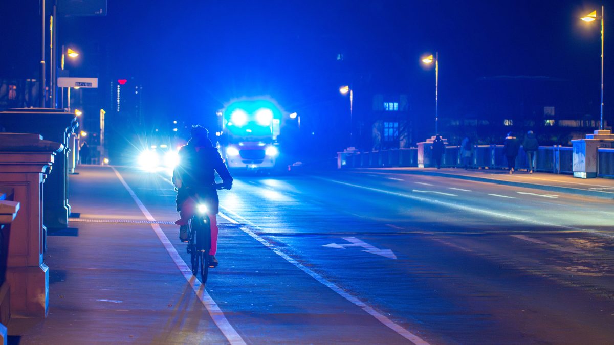 Die ThÃ¼ringer Polizei hat einen vermeintlich betrunkenen Radfahrer gestoppt. Doch am Ende kam etwas ganz anderes ans Licht. (Symbolbild)