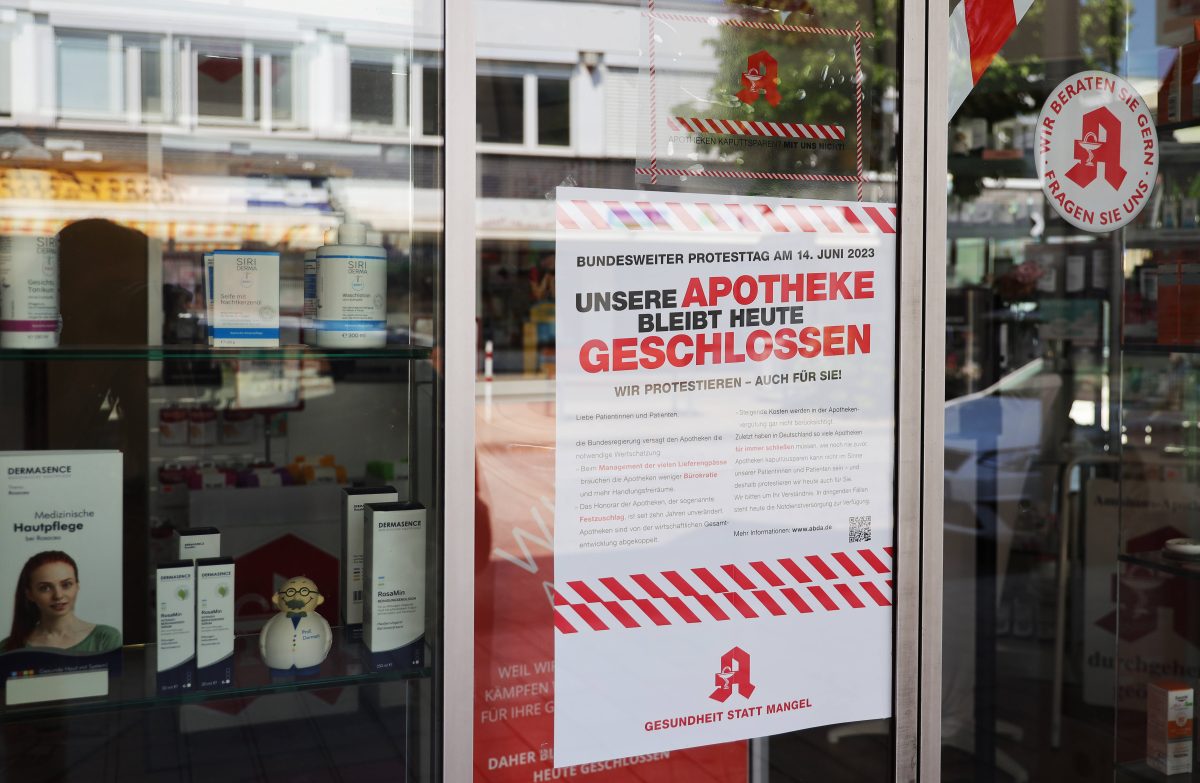 Apotheken in ThÃ¼ringen geht es denkbar schlecht. Die Verzweiflung ist groÃŸ. Sie gingen sogar auf die StraÃŸe. (Symbolbild)