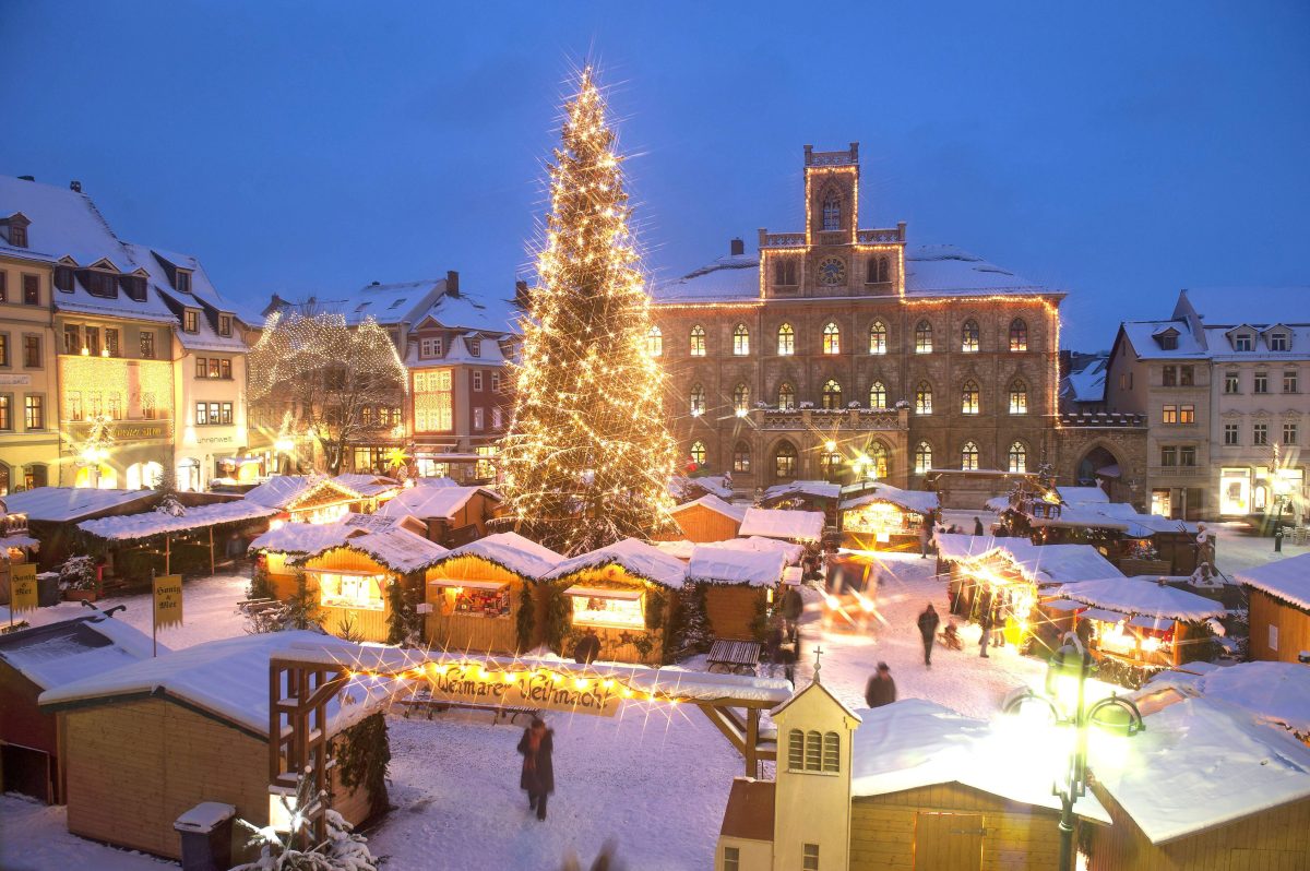 Der Weihnachtsmarkt in Weimar lädt bald wieder Besucher ein. Doch einige Händler sprangen ab, und das NICHT aus Personalmangel. (Symbolbild)