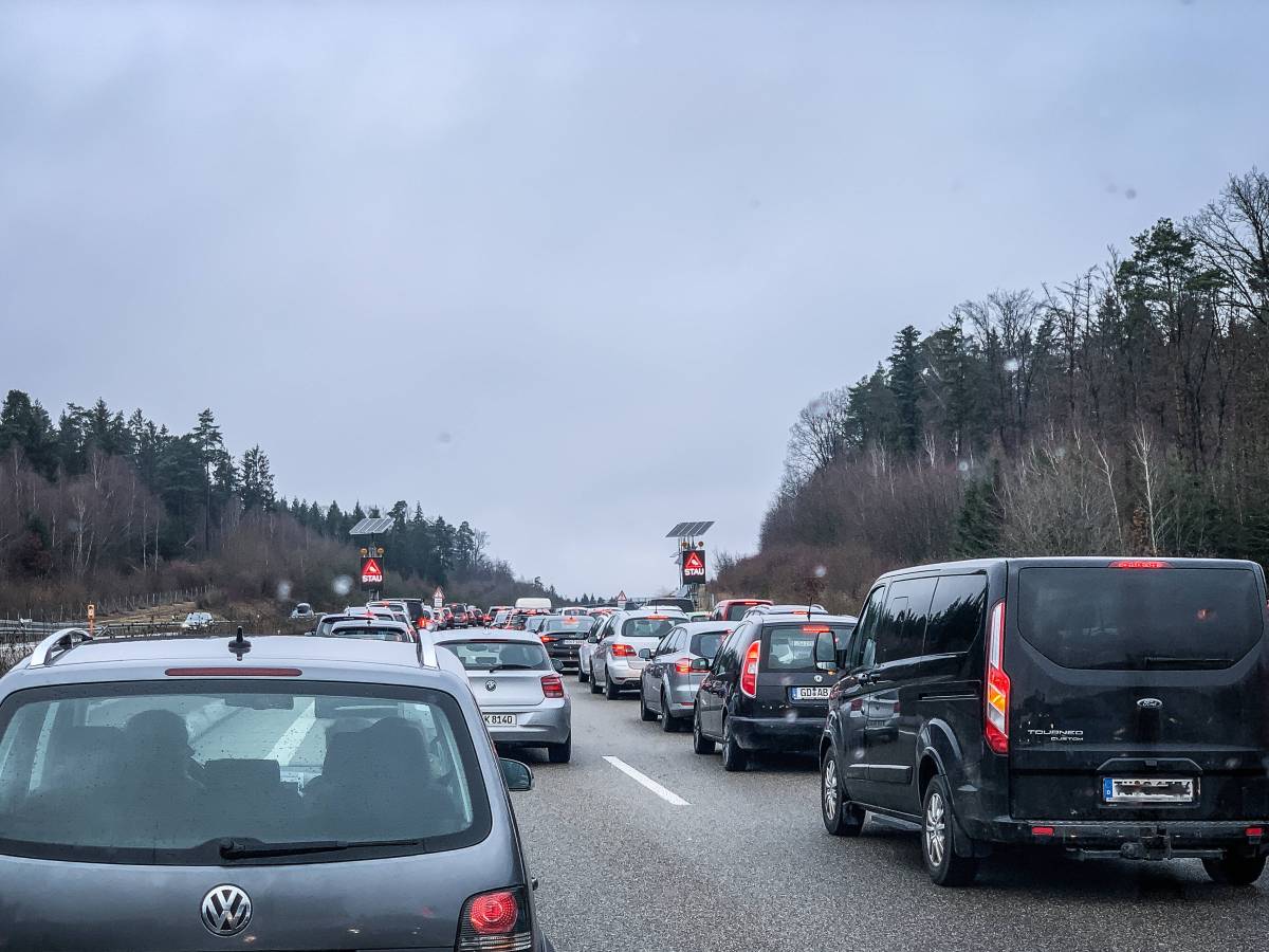 Stau auf Autobahn