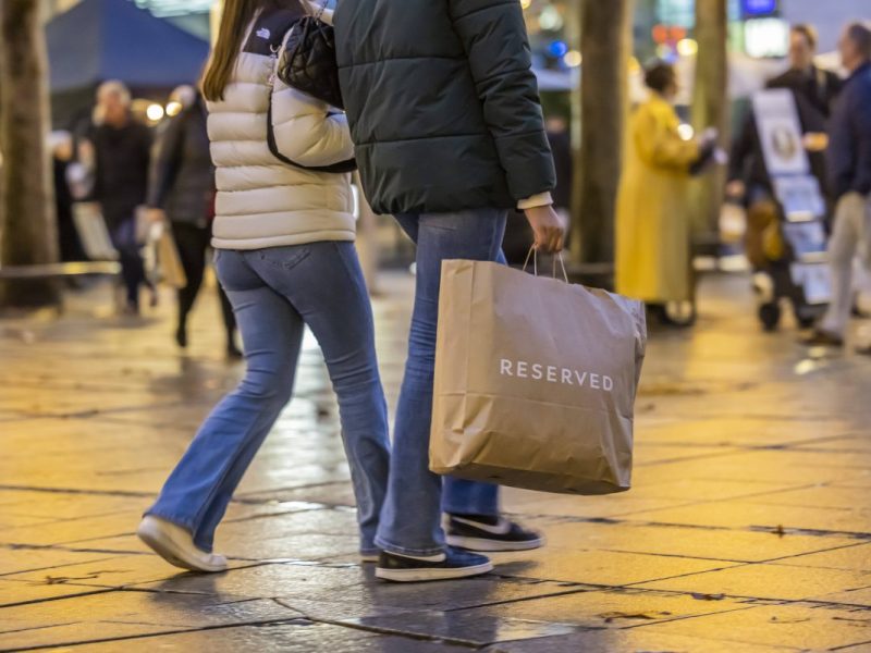 Jena verliert eine Mall.