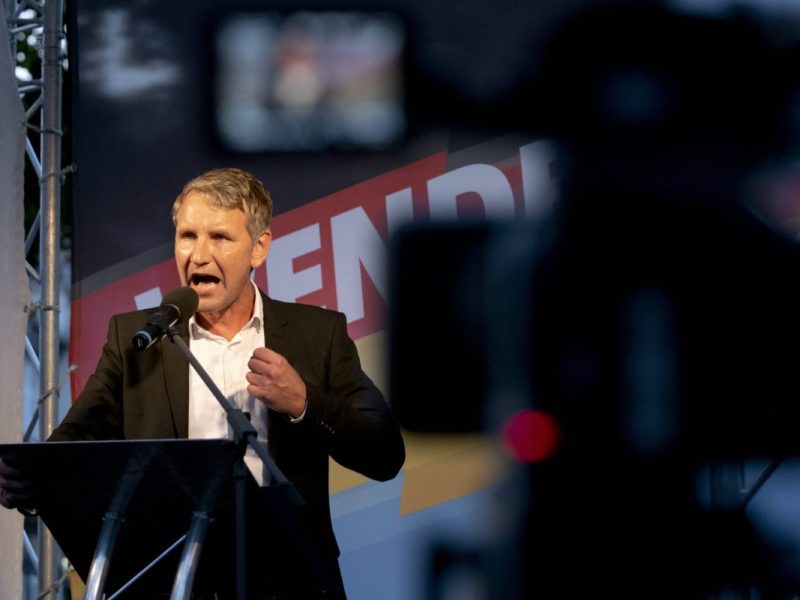 Gut sieben Monate vor der Thüringer Landtagswahl verschärft die CDU ihren Ton. AfD-Chef Björn Höcke wird zum Clown.