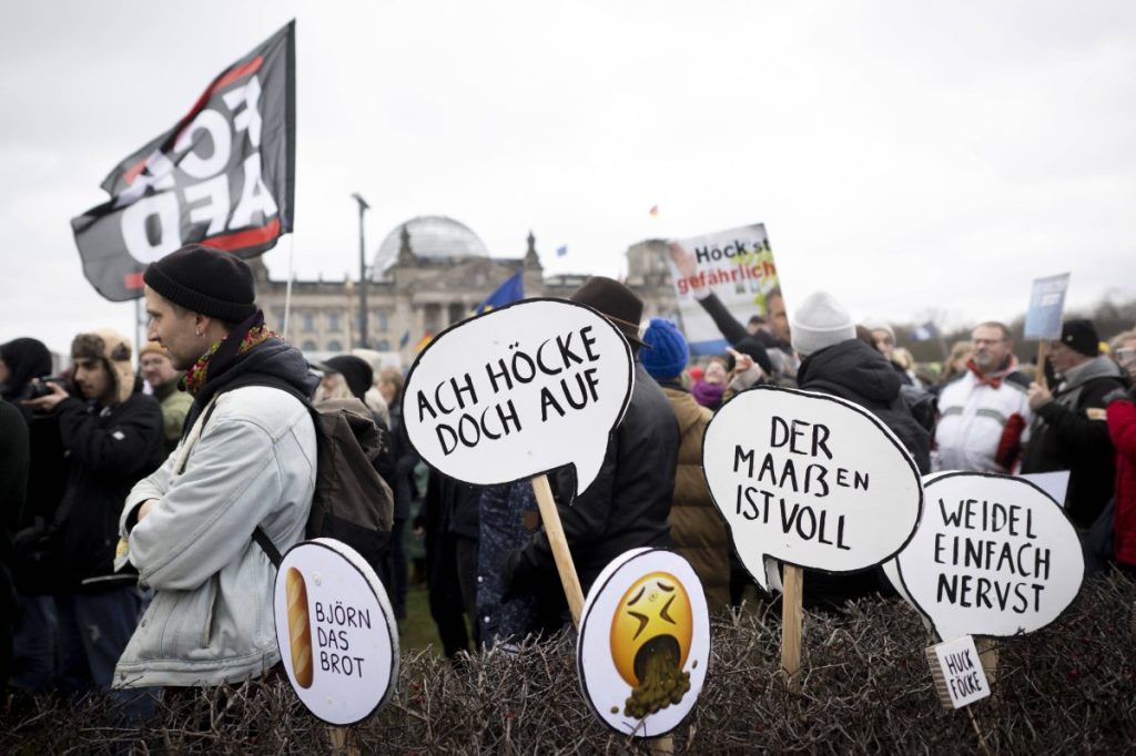 Machen Höcke und Maaßen gemeinsame Sache? Viele graut es vor dieser Vorstellung.