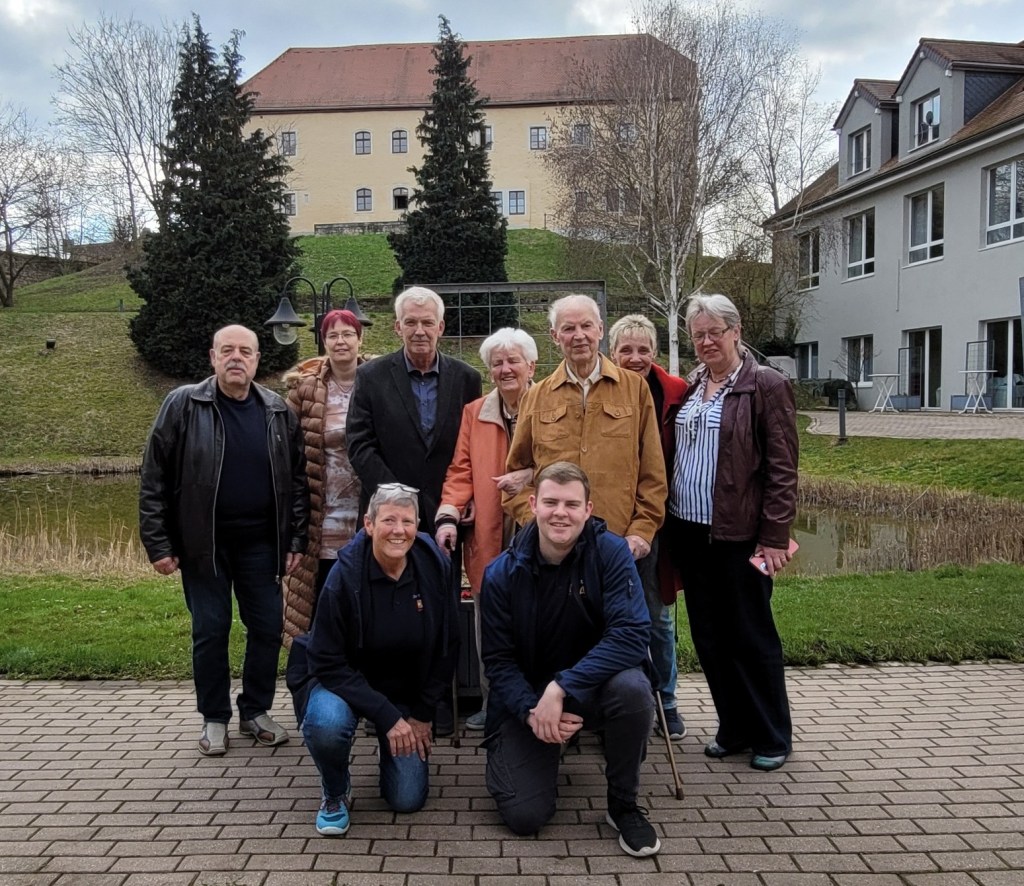 Familienbild mit Wunscherfüllerin und Wunscherfüller!