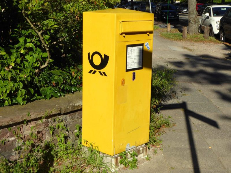 Ein ganz besonderer Briefkasten zieht die Aufmerksamkeit in Thüringen auf sich. (Symbolbild)