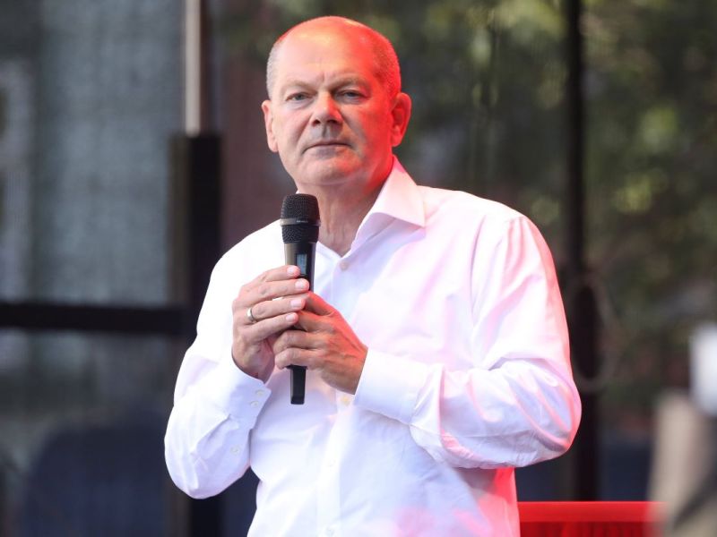 Zur Thüringen-Wahl trat Olaf Scholz in Jena auf.