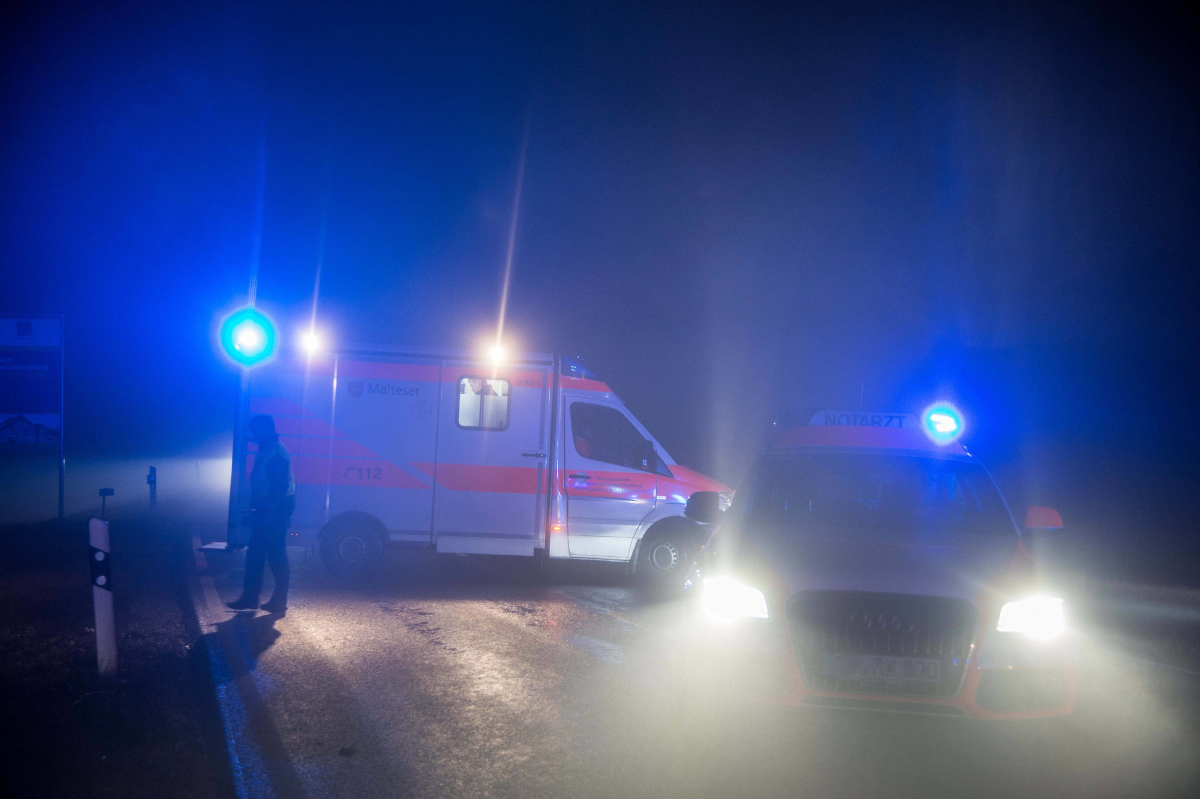 In ThÃ¼ringen ist es zu einem schrecklichen Verkehrsunfall gekommen. FÃ¼r einen Mann kam jede Hilfe zu spÃ¤t, er verstarb an der UnglÃ¼cksstelle.