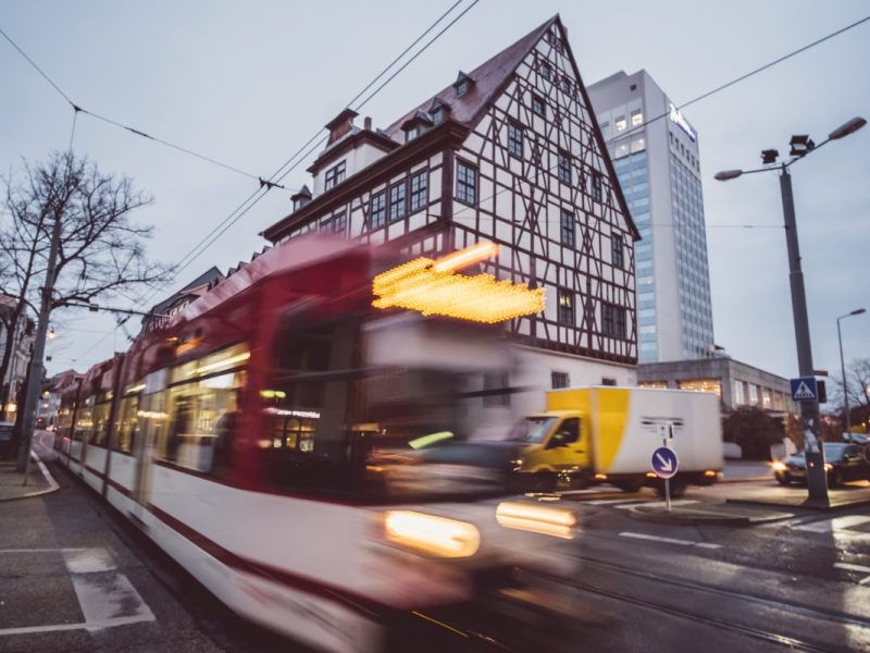 Erfurt: NÃ¤chstes UnglÃ¼ck! AchtjÃ¤hrige von StraÃŸenbahn erfasst